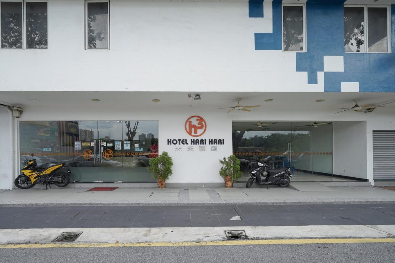 Capital O 89919 Hotel Hari Hari — Photos 3
